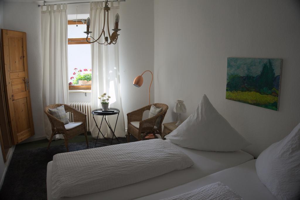 Hotel Garni Altes Winzerhaus Moselschaenke コーバン・ゴンドルフ エクステリア 写真