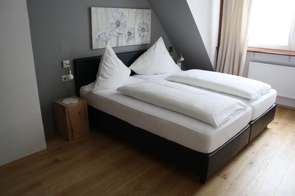 Hotel Garni Altes Winzerhaus Moselschaenke コーバン・ゴンドルフ 部屋 写真